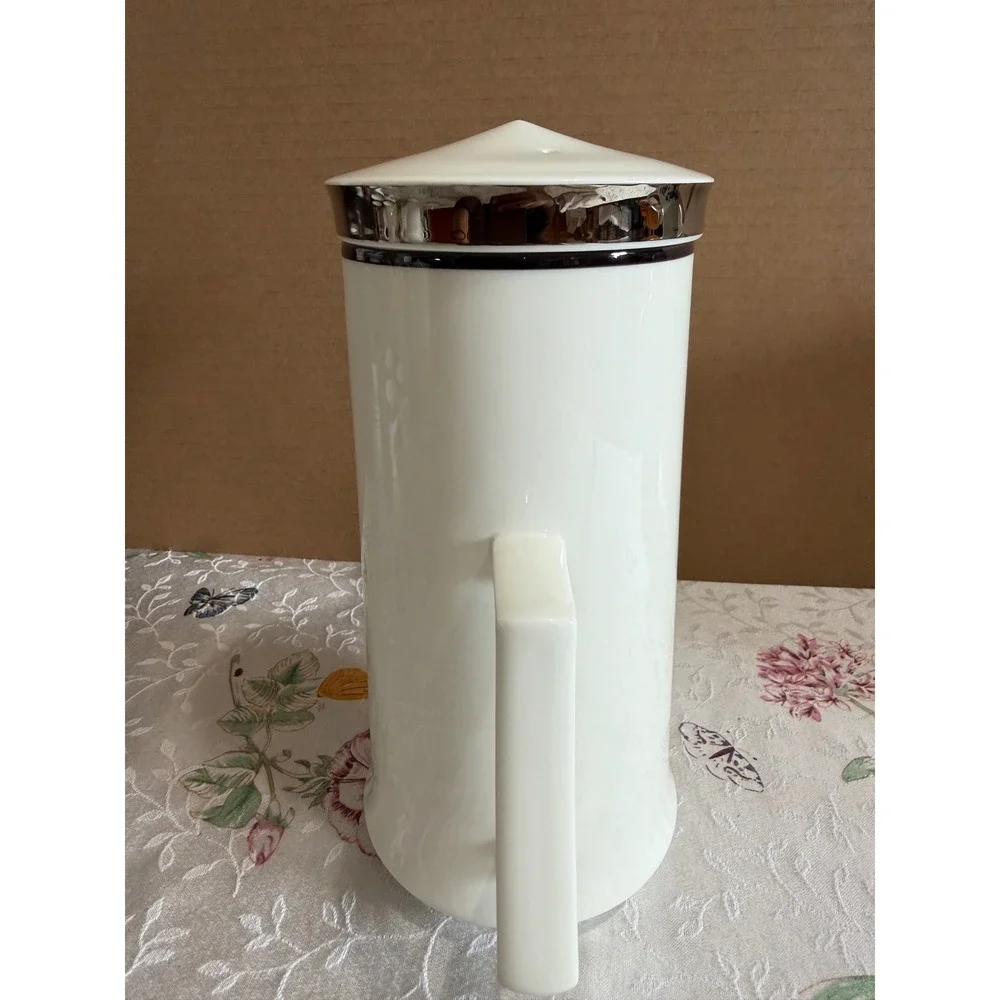 Mikasa Bone China Solitude Coffee Pot A5-166 White Silver Trim Japan Narumi